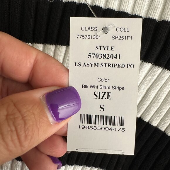 NWT White House Black Market Long Sleeve Asymmetrical Stripe Pullover #WHBM7 - Picture 6 of 9